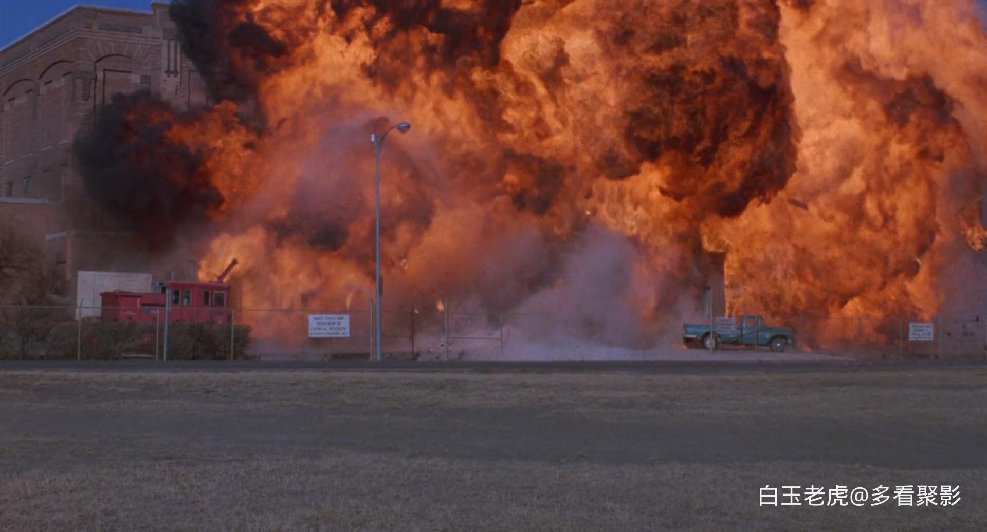 Telefon.1977.1080p.BluRay.x264.AAC-bylh.mkv_20260816_194836.859.jpg