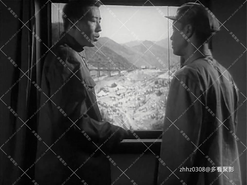 两个巡逻兵 (1958).mp4_20260825_125134.430.jpg