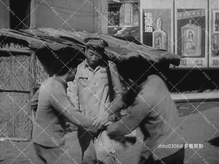 地下少先队 (1959).mp4_20260903_203412.234.jpg